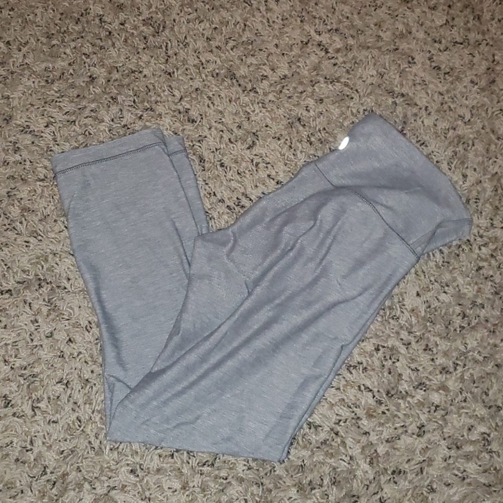 Lululemon cropped leggings
